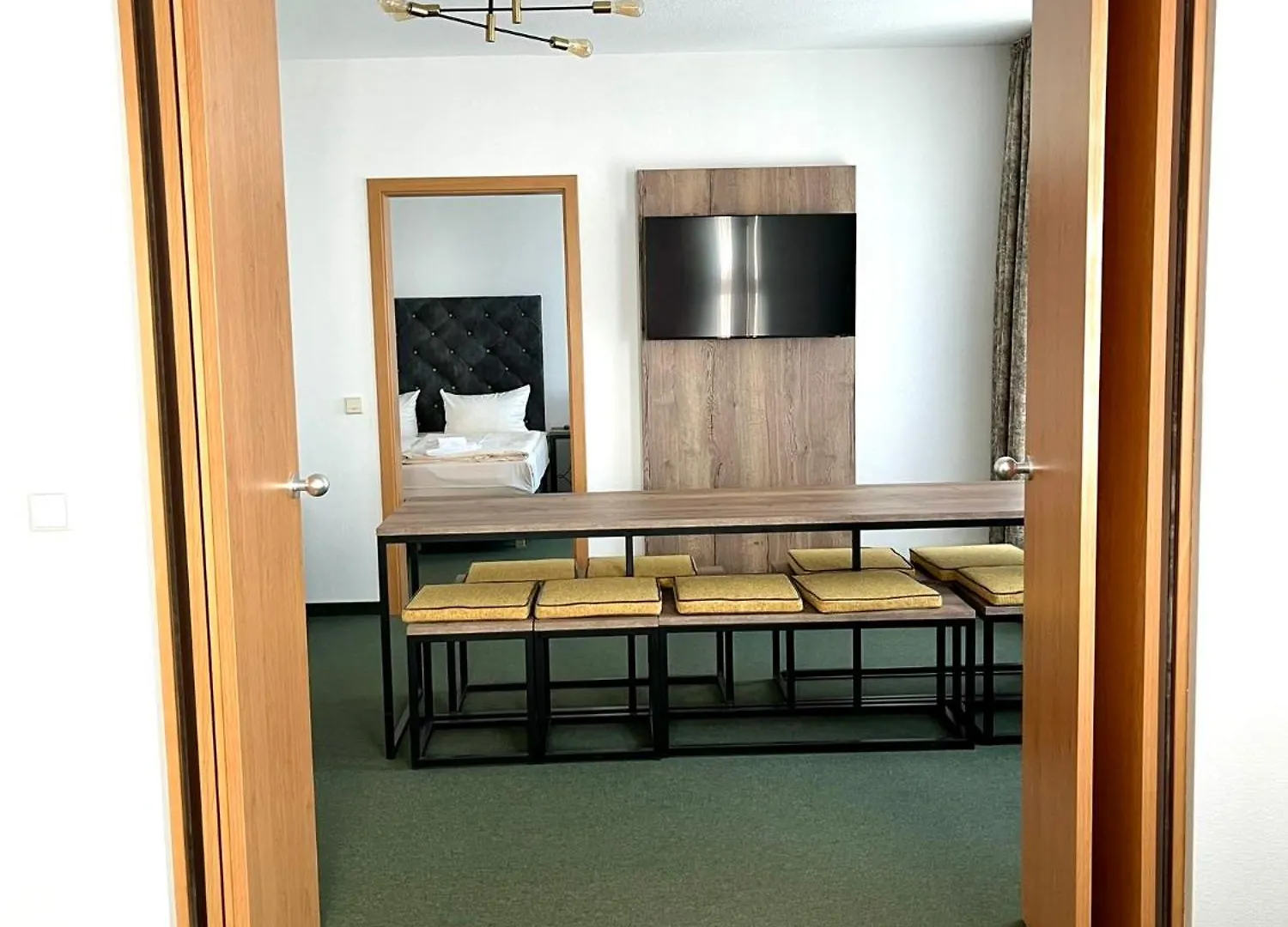 Apartment Grosses Familienapartment Mit Blick Zur Frauenkirche Dresden